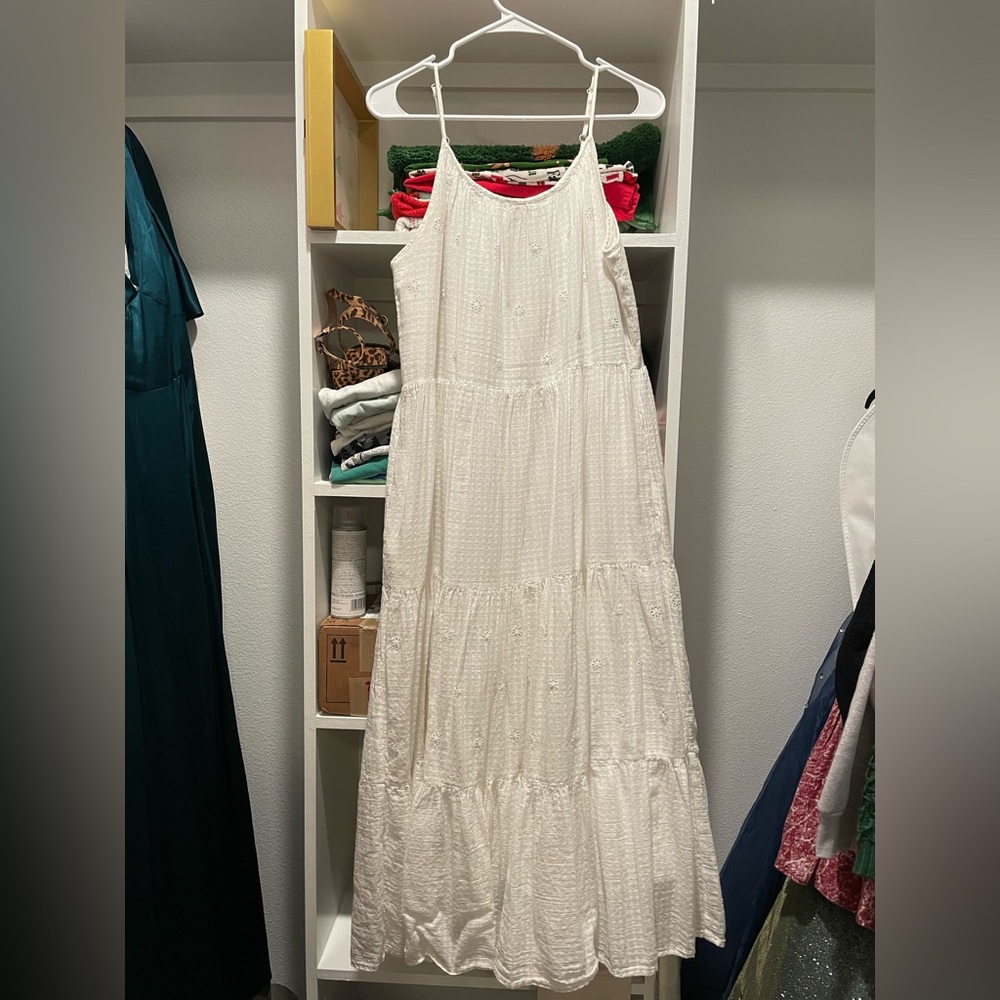 Women’s Universal Thread White Tiered Midi Dress